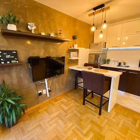 Ann Apartment
